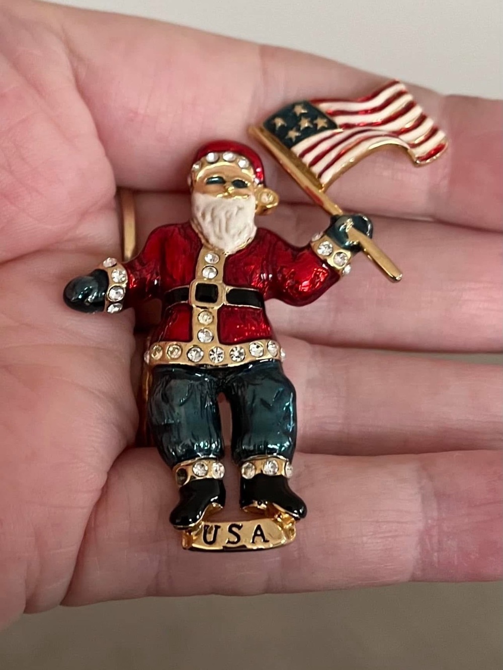 Patriotic Red Santa Brooch with USA Flag - Holiday Pin